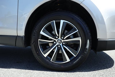 2023 Toyota Venza LE