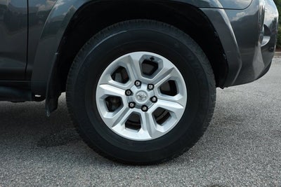 2022 Toyota 4Runner SR5