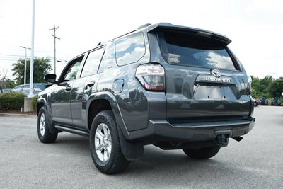 2022 Toyota 4Runner SR5
