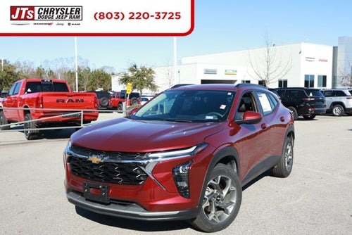 2025 Chevrolet Trax FWD LT