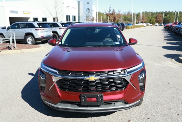 2025 Chevrolet Trax FWD LT