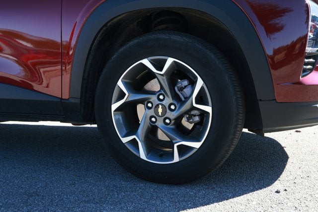 2025 Chevrolet Trax FWD LT