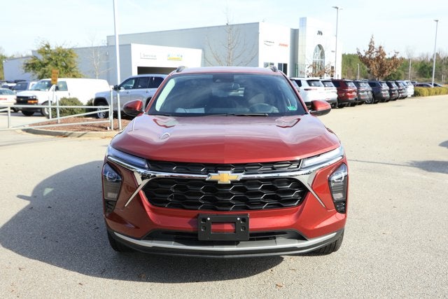 2025 Chevrolet Trax FWD LT