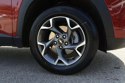2025 Chevrolet Trax FWD LT