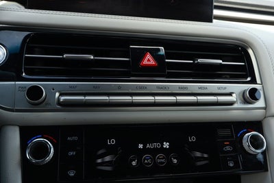 2025 Genesis G70 2.5T RWD