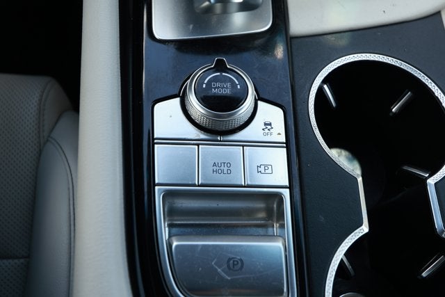 2025 Genesis G70 2.5T RWD