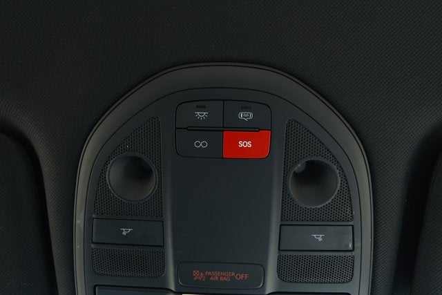 2025 Genesis G70 2.5T RWD