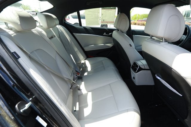 2025 Genesis G70 2.5T RWD