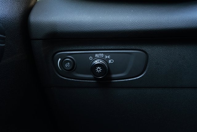 2023 Buick Envision Essence FWD