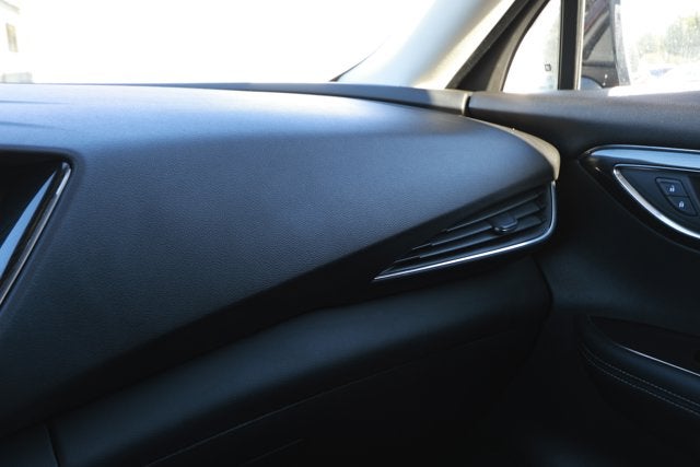 2023 Buick Envision Essence FWD