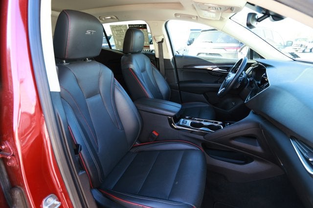 2023 Buick Envision Essence FWD