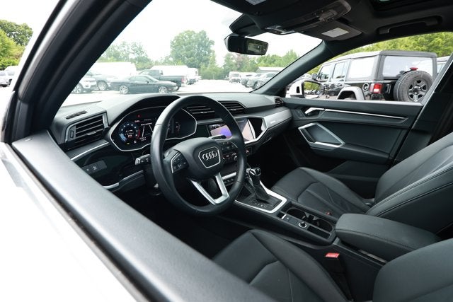 2025 Audi Q3 Premium 45 TFSI S line quattro Tiptronic