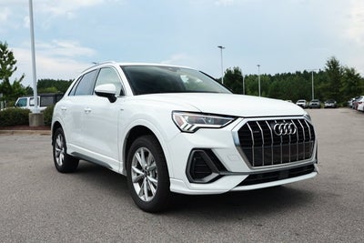 2025 Audi Q3 Premium 45 TFSI S line quattro Tiptronic