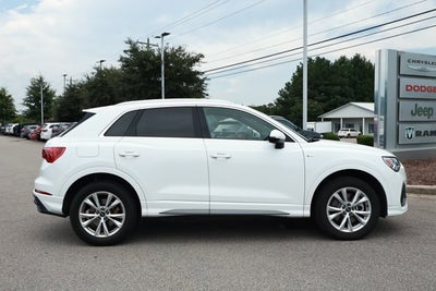 2025 Audi Q3 Premium 45 TFSI S line quattro Tiptronic