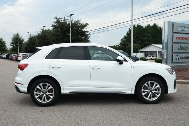 2025 Audi Q3 Premium 45 TFSI S line quattro Tiptronic