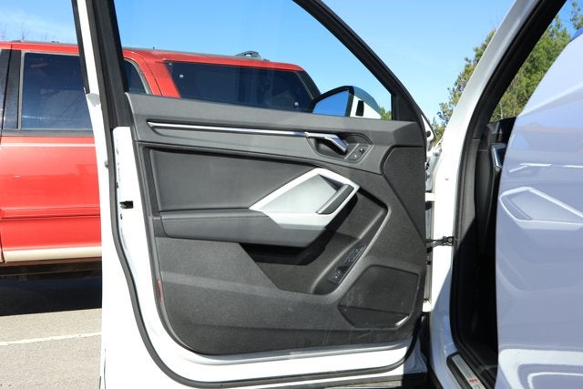 2024 Audi Q3 Premium 45 TFSI S line quattro Tiptronic