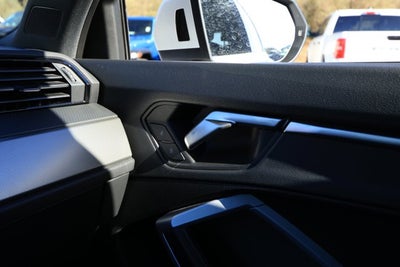 2024 Audi Q3 Premium 45 TFSI S line quattro Tiptronic