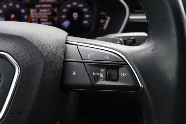 2024 Audi Q3 Premium 45 TFSI S line quattro Tiptronic