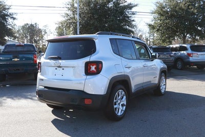 2017 Jeep Renegade Latitude FWD
