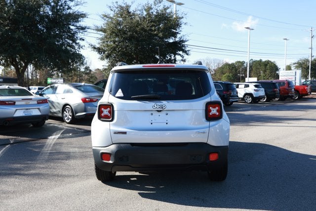 2017 Jeep Renegade Latitude FWD