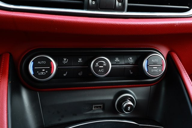 2021 Alfa Romeo Stelvio 4DR RWD