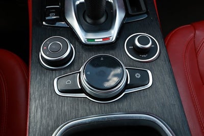 2021 Alfa Romeo Stelvio 4DR RWD