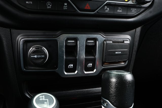2023 Jeep Wrangler 2-Door Willys 4x4