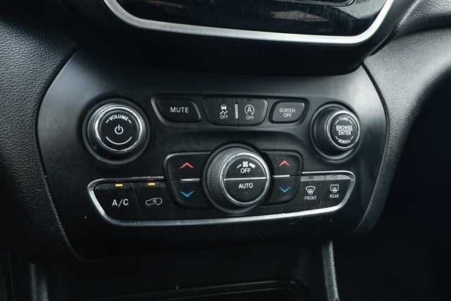 2019 Jeep Cherokee Limited FWD
