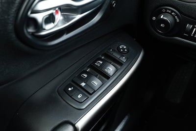 2019 Jeep Cherokee Limited FWD