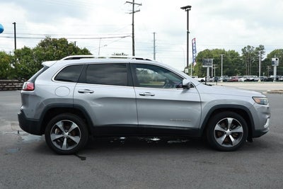 2019 Jeep Cherokee Limited FWD