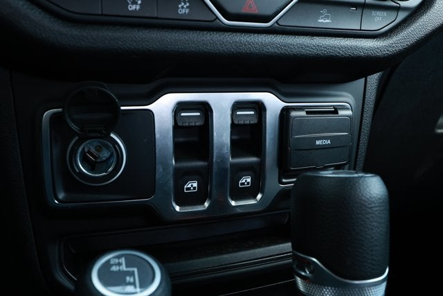 2025 Jeep Wrangler 2-Door Sport 4x4