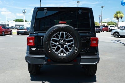 2025 Jeep Wrangler 4-Door Sahara 4x4