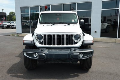 2025 Jeep Wrangler 4-Door Sahara 4x4