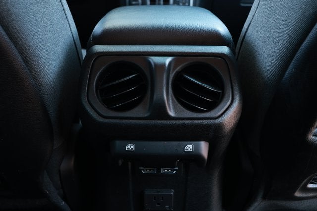 2025 Jeep Wrangler 4-Door Rubicon 4x4