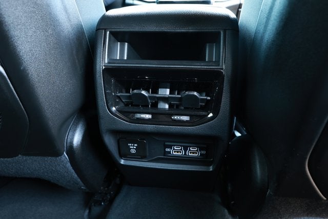 2024 Jeep Grand Cherokee Laredo X 4x2