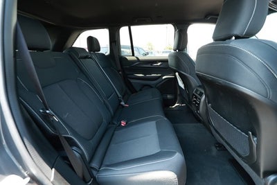 2025 Jeep Grand Cherokee GRAND CHEROKEE LAREDO 4X2