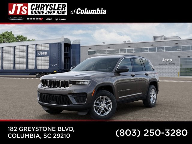 2026 Jeep Grand Cherokee Laredo's photo