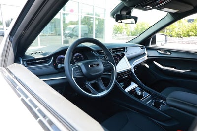 2026 Jeep Grand Cherokee GRAND CHEROKEE LAREDO 4X2