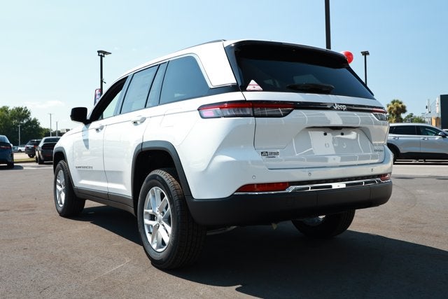 2026 Jeep Grand Cherokee GRAND CHEROKEE LAREDO 4X2