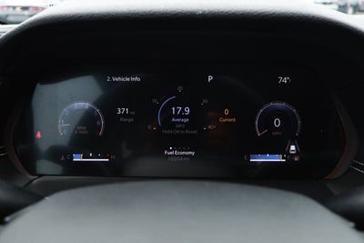 2023 Jeep Grand Cherokee Laredo 4x2