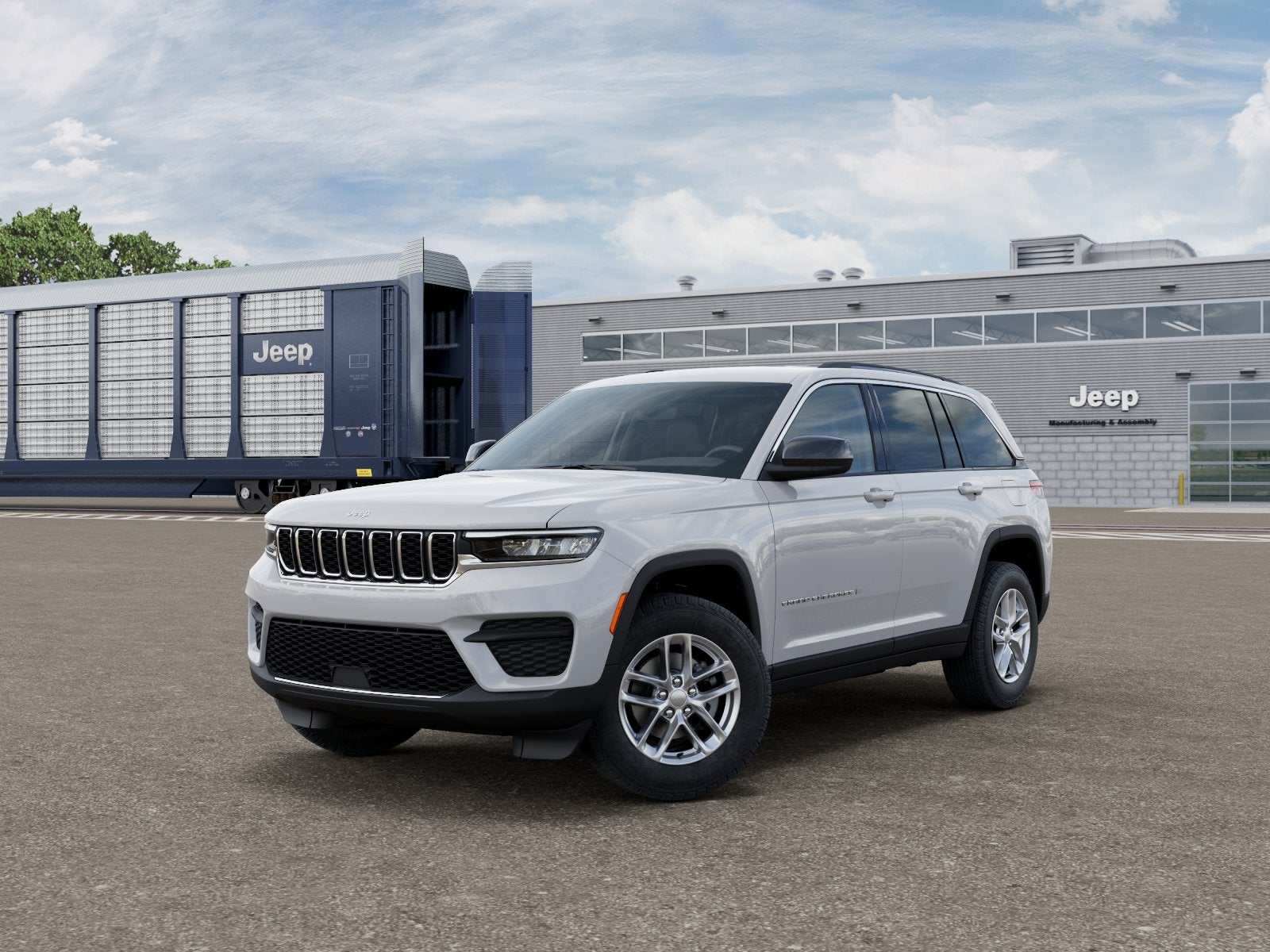2026 Jeep Grand Cherokee Laredo's photo