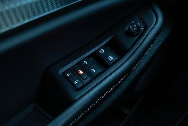 2024 Jeep Grand Cherokee Laredo X 4x2