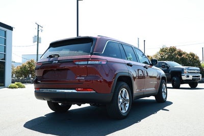 2024 Jeep Grand Cherokee Laredo X 4x2