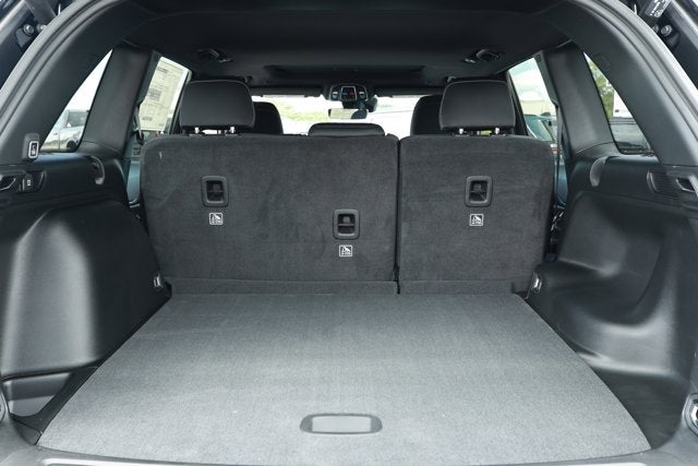 2026 Jeep Grand Cherokee GRAND CHEROKEE LAREDO X 4X2