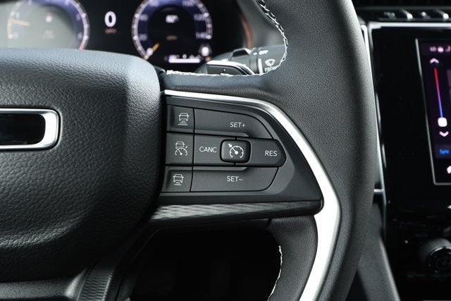 2026 Jeep Grand Cherokee GRAND CHEROKEE LAREDO X 4X2