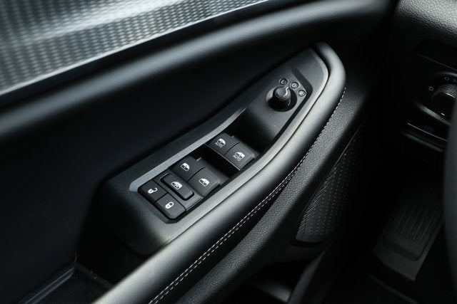 2026 Jeep Grand Cherokee GRAND CHEROKEE LAREDO X 4X2