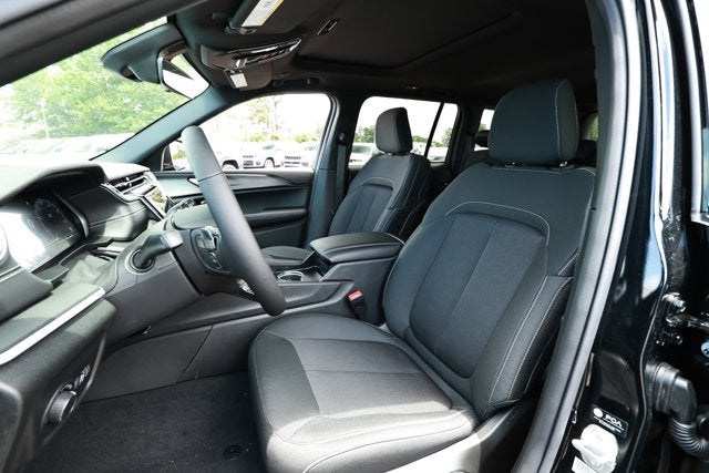 2026 Jeep Grand Cherokee GRAND CHEROKEE LAREDO X 4X2