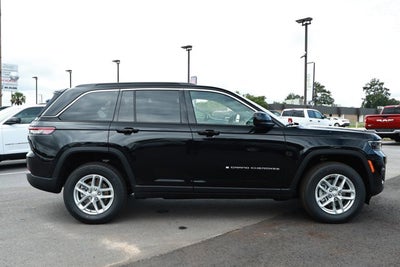 2026 Jeep Grand Cherokee GRAND CHEROKEE LAREDO X 4X2