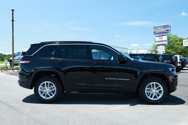 2026 Jeep Grand Cherokee GRAND CHEROKEE LAREDO 4X2