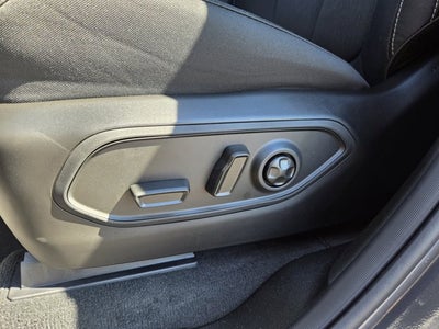 2025 Jeep Grand Cherokee GRAND CHEROKEE LAREDO 4X2